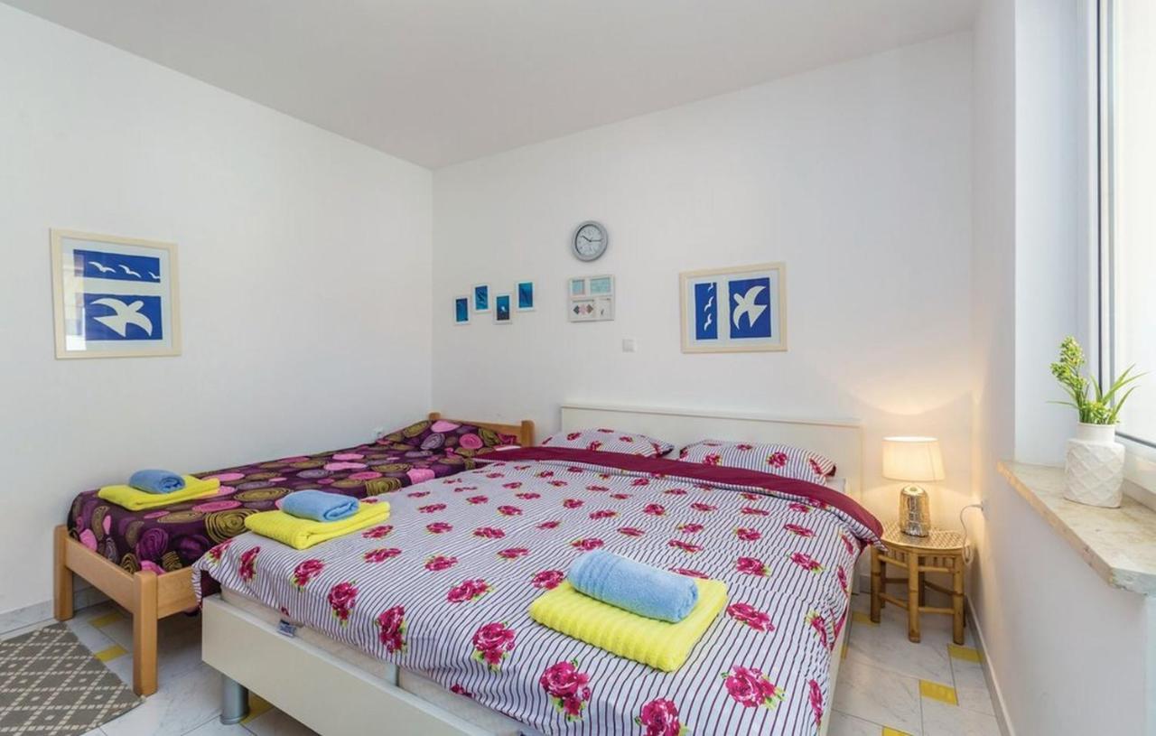 Apartment Sole Малинска Экстерьер фото