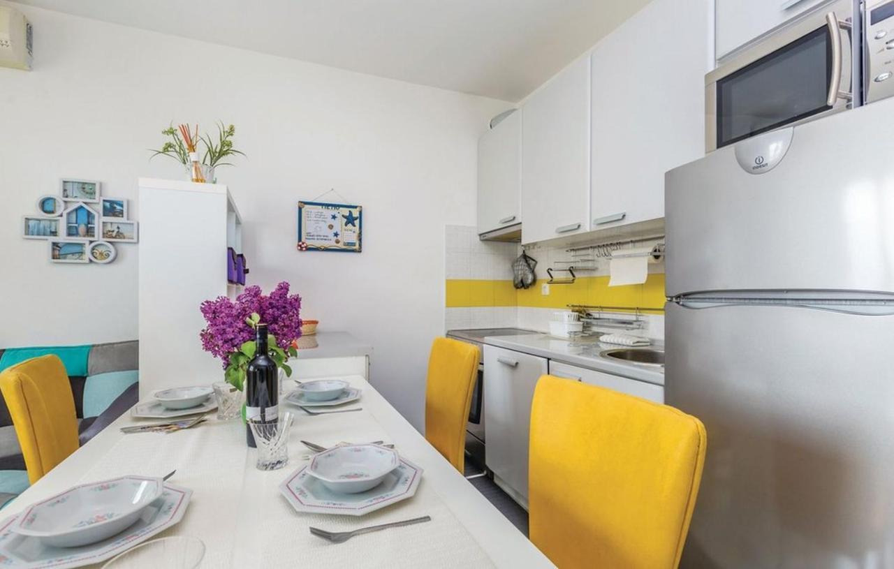 Apartment Sole Малинска Экстерьер фото